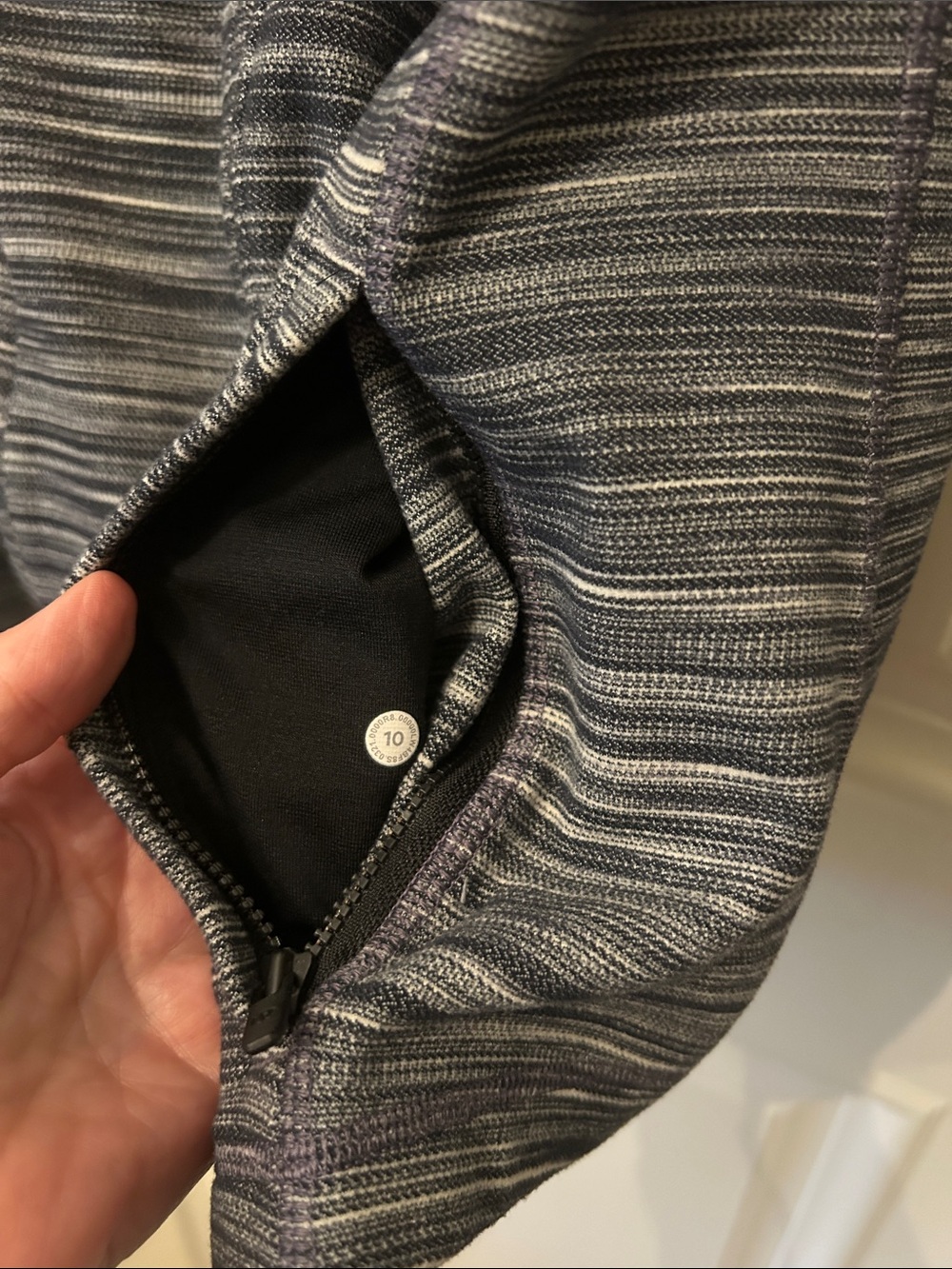 Lululemon define jacket - Picture 3 of 5